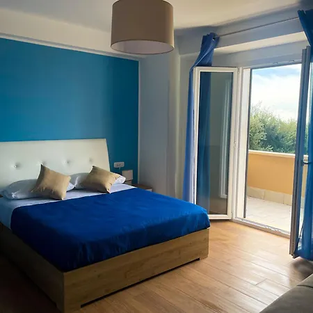 Bed & Breakfast E Maria Vittoria - Blue Horizon - 150 Mt Dal Mare Anzio